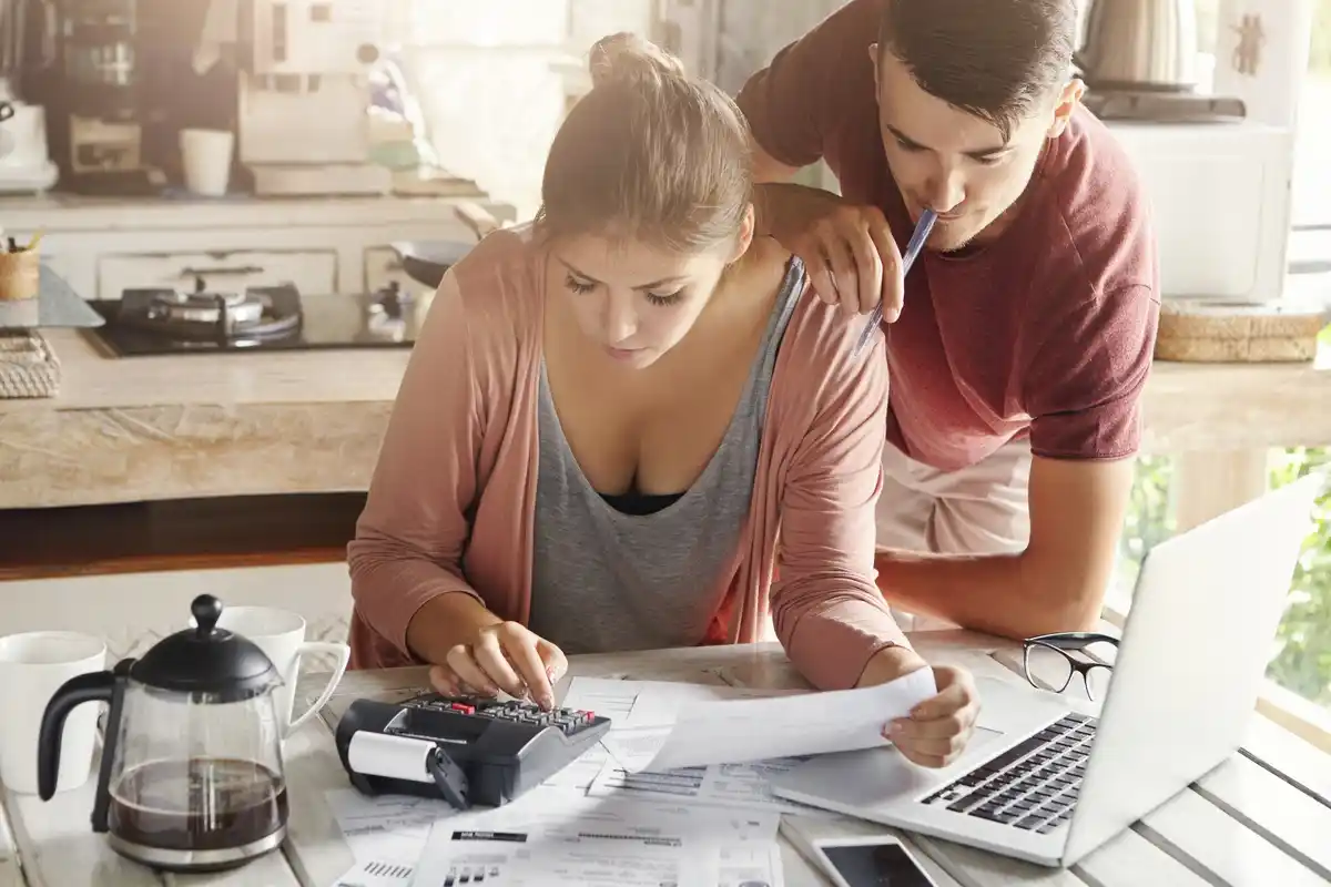budgeting tips saving money Sweden