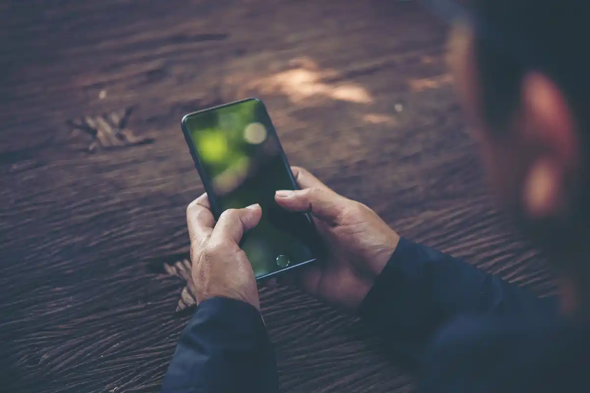 mobile phone hidden features settings