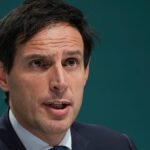 EU:s Klimatkommissär Betonar Nödvändigheten av Att Skrivna Under Mercosur Avtalet trots Politisk Oenighet