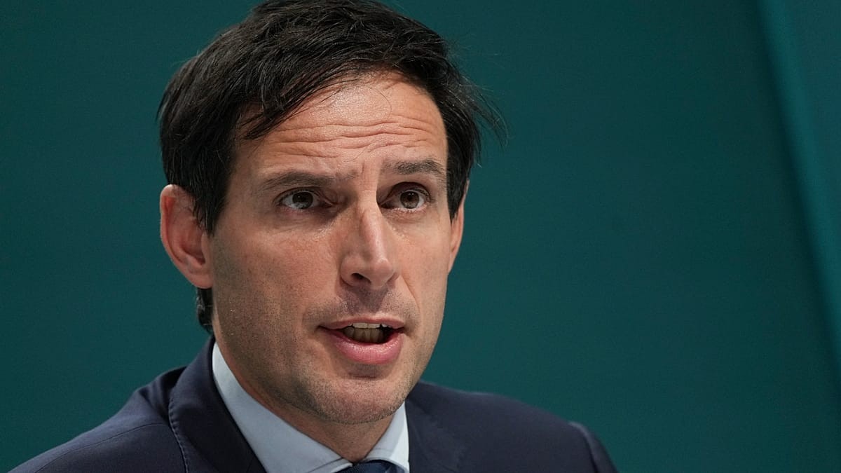 EU:s Klimatkommissär Betonar Nödvändigheten av Att Skrivna Under Mercosur Avtalet trots Politisk Oenighet